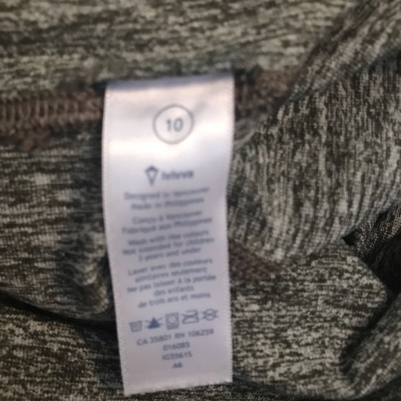 Size 10 ivivva leggings - Picture 4 of 4